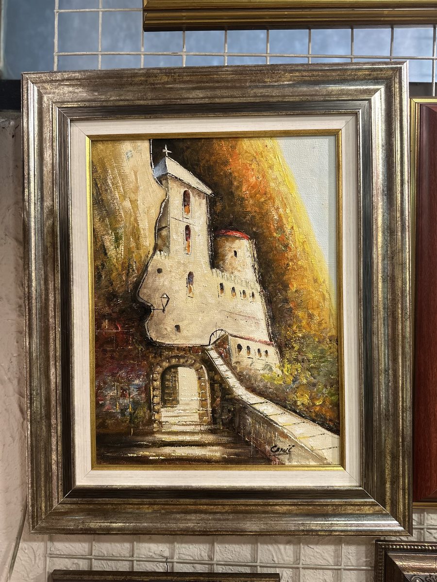 Uramljena slika manastira Ostrog u srebrnom ramu — MerkArt Novi Beograd